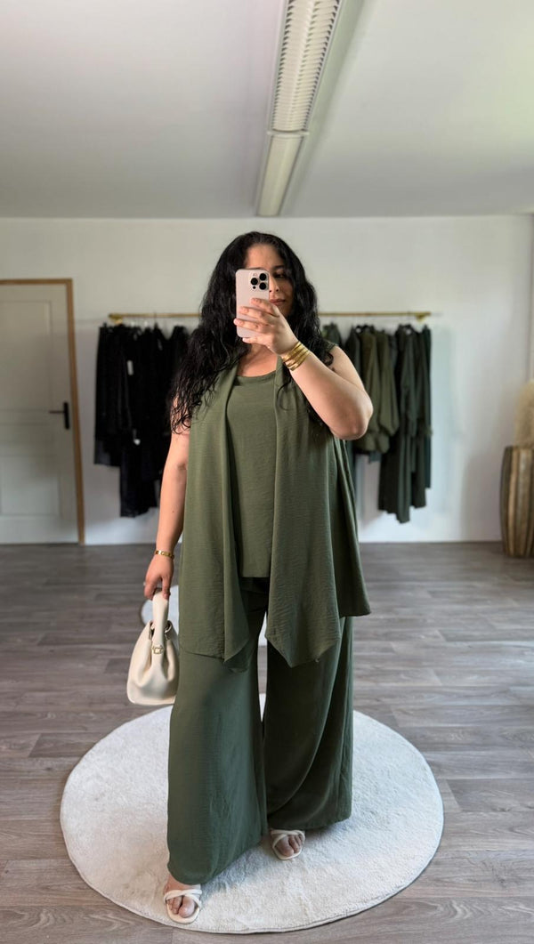 Ensemble 3 pièces débardeur pantalon et kimono