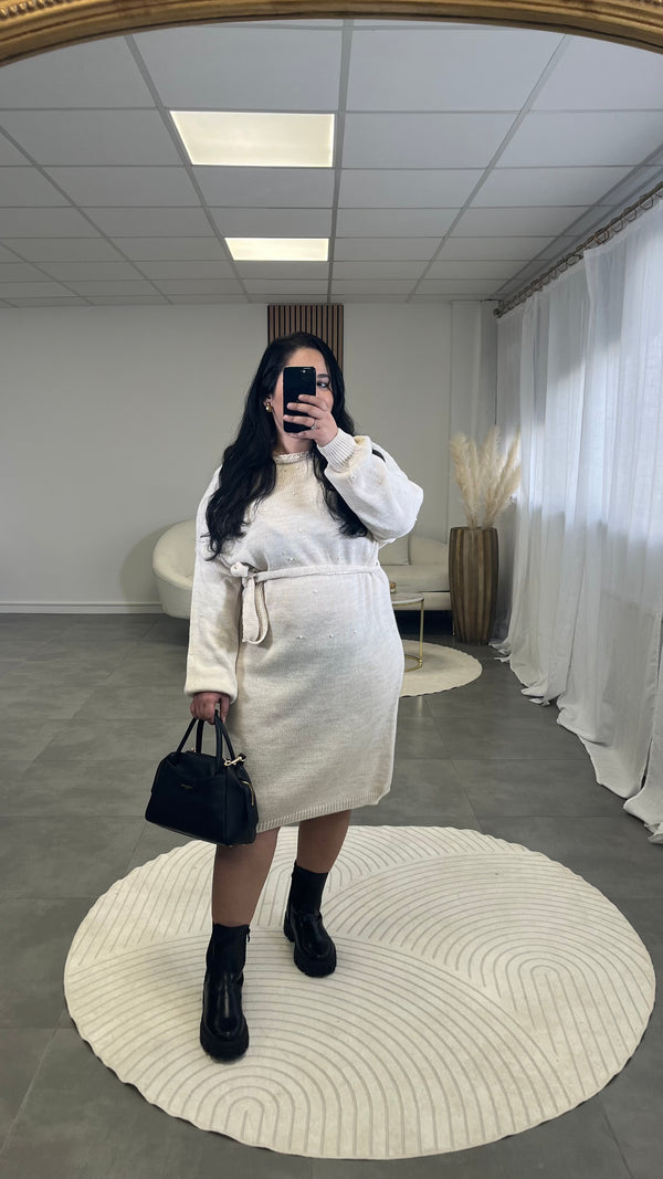 Robe pull perle beige