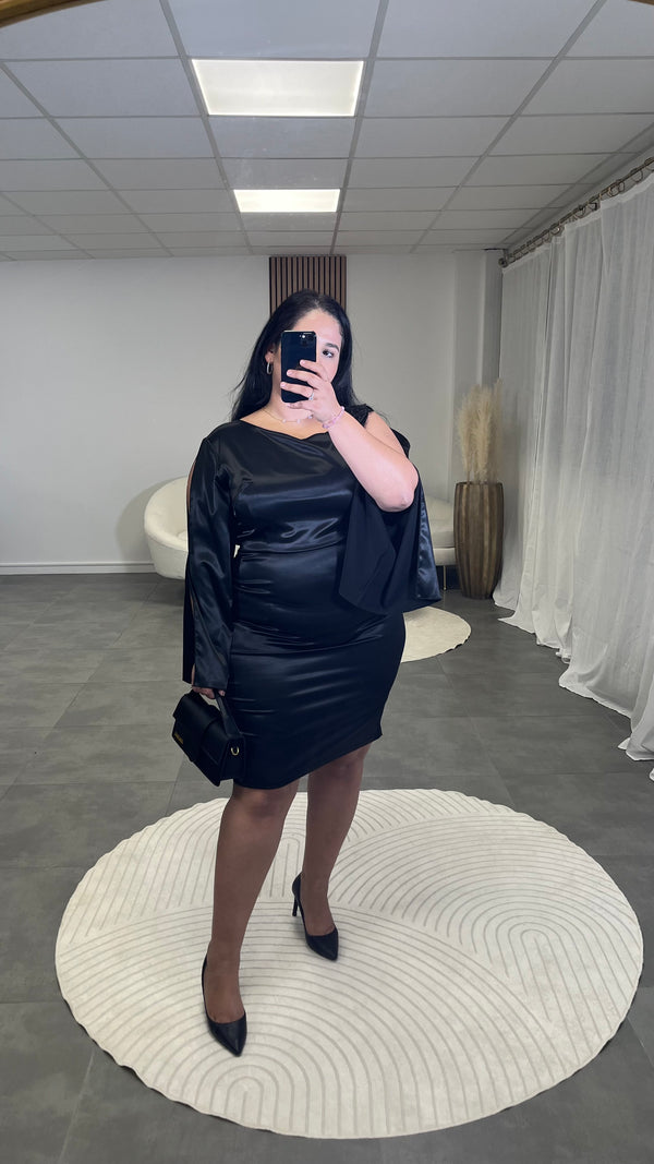 Robe en satin épais