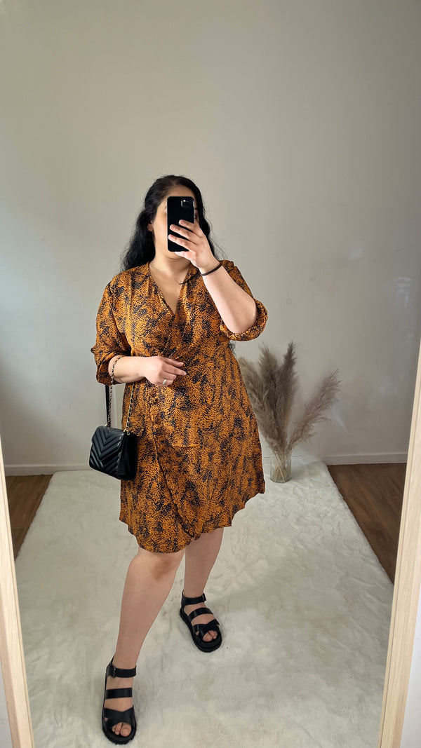 Robe porte-feuille
